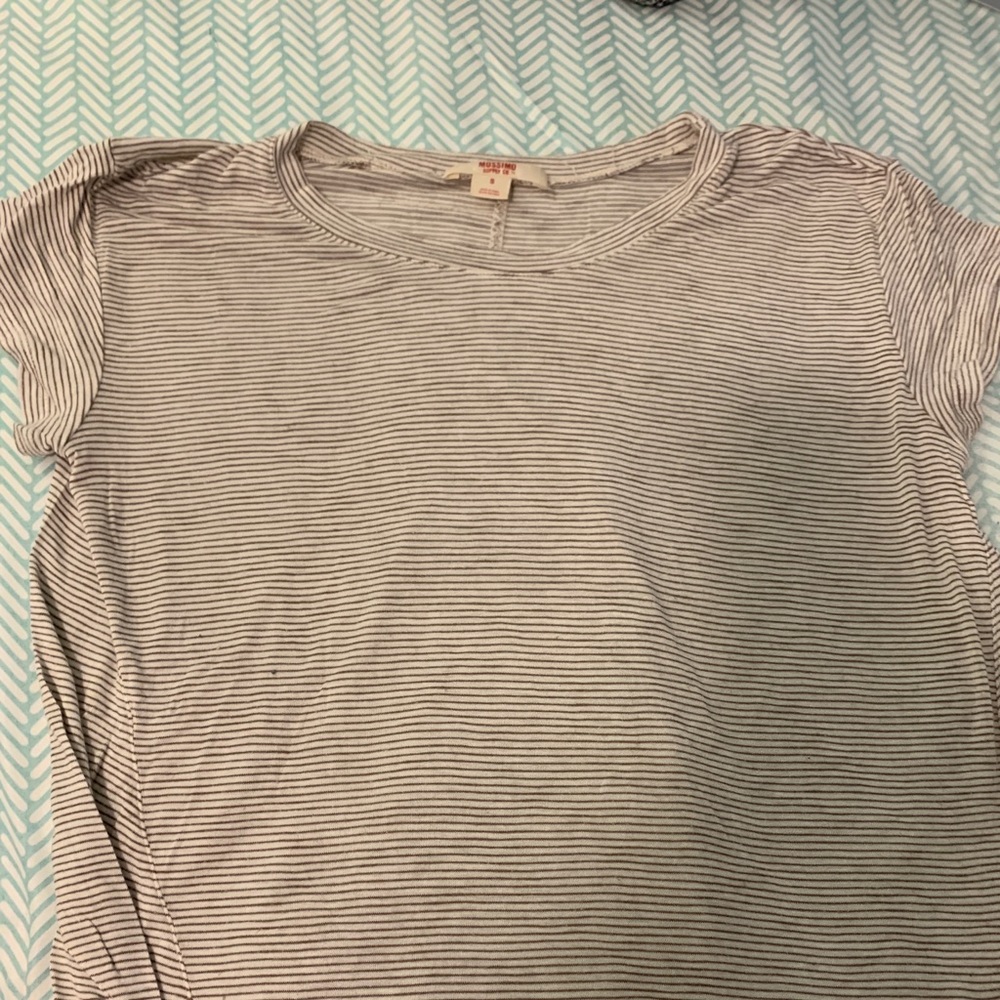 Grey and white striped comfy T-shirt